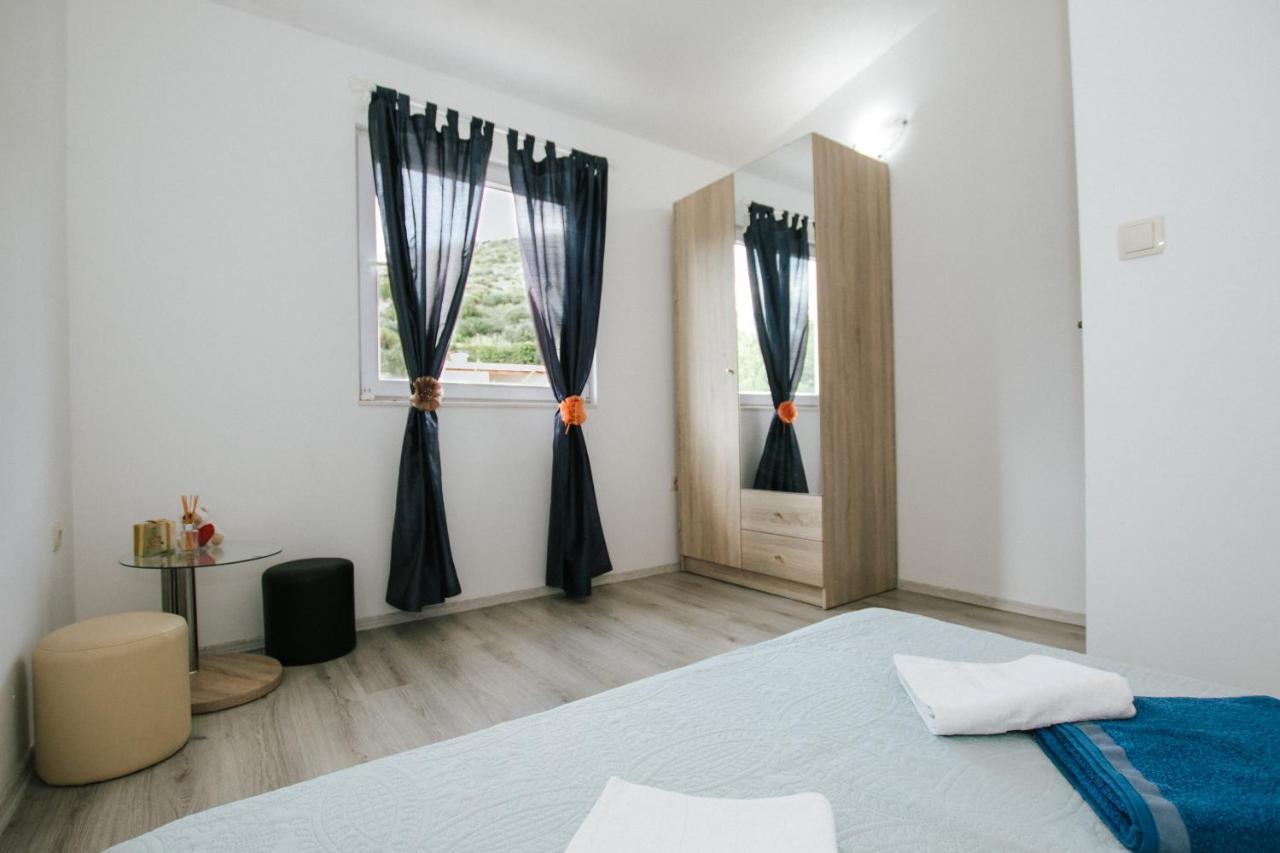 Apartamento Tomislav Trogir Exterior foto