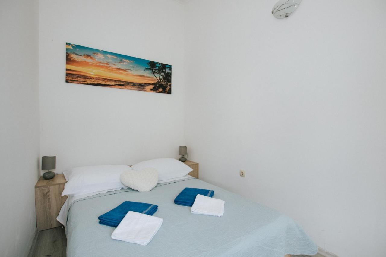 Apartamento Tomislav Trogir Exterior foto