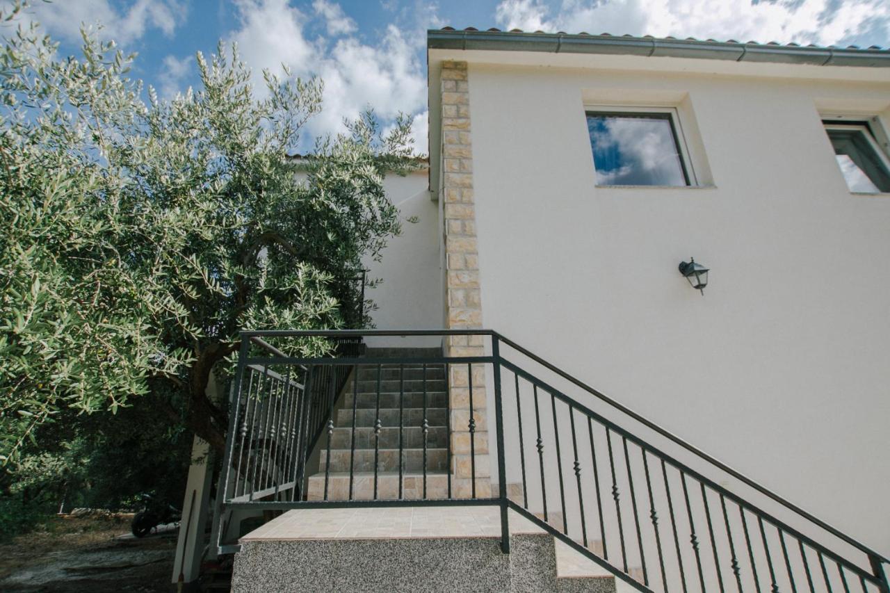 Apartamento Tomislav Trogir Exterior foto